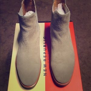 Men’s Chelsea boots
